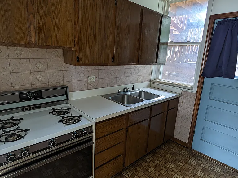 3751 N Leclaire Ave #2 — Photo 7