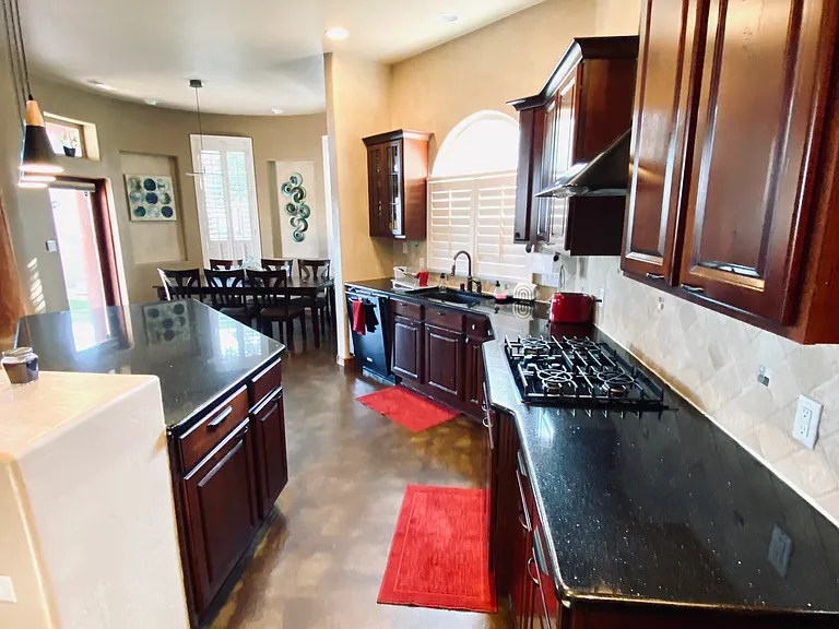 9808 Sand Verbena Trl NE — Photo 6