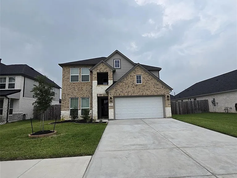 3230 Tilley Dr — Photo 15