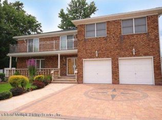 52 Delmar Ave, Staten Island, NY 10312