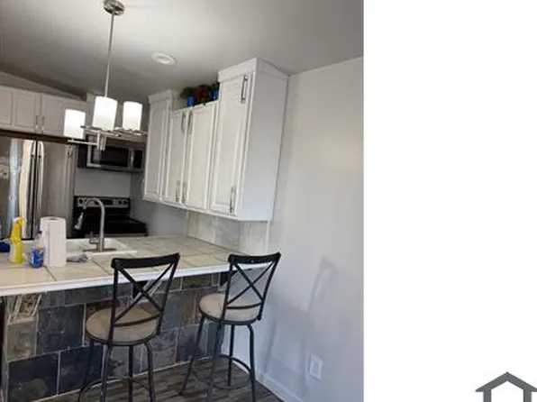 3235 E Randolph Rd APT B, Phoenix, AZ 85008