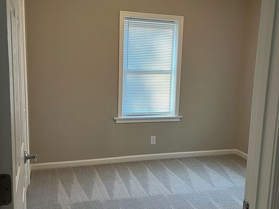 5th image of 139 Jesters Ln