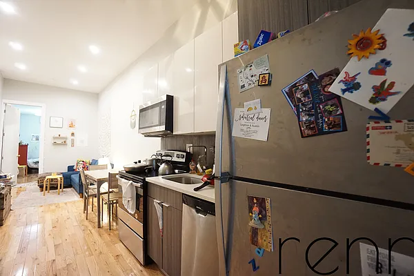 Rented by Rennit Inc. | media 14