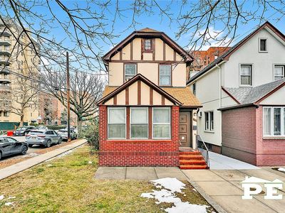 1901 E 19th St, Brooklyn, NY, 11229