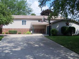409 Greenacres Dr, Crawfordsville, IN