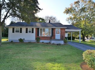 901 Sheridan Dr, Easton, PA 18045