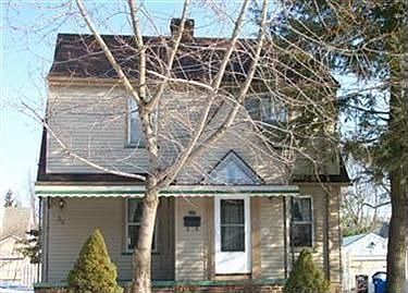 1st image of 36 Leighton Ave