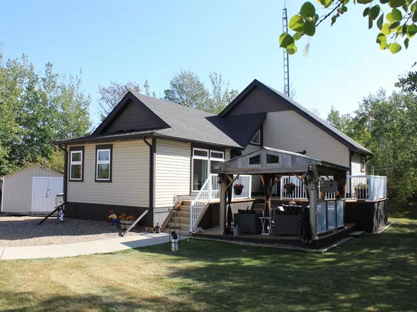 3 N Kaylee Cres, White Sands, AB T0C 3B0