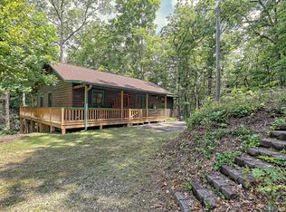 25 Carpenter Ln, Clayton, GA 30525