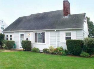 41 Thurston St, Riverside, RI 02915