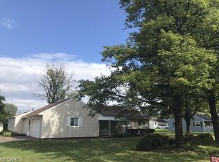 1707 Lander Rd, Mayfield Heights, OH 44124