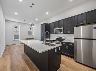 2010 Commerce St #B203, Dallas, TX 75201