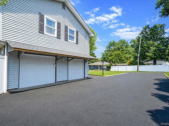 5th image of 146 Rose Drive