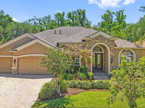 27608 Pine Point Dr, Wesley Chapel, FL 33544