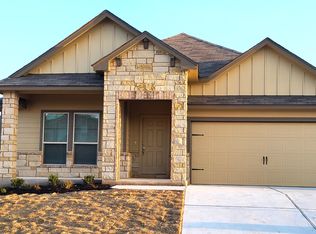 172 Pivot Dr, Taylor, TX 76574