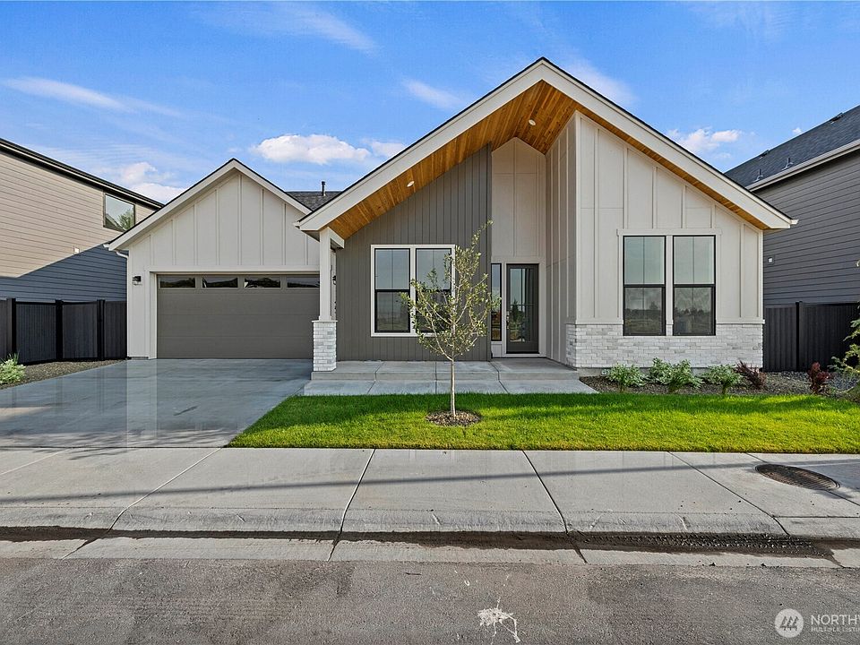 1st image of 16401 30th Avenue E #5