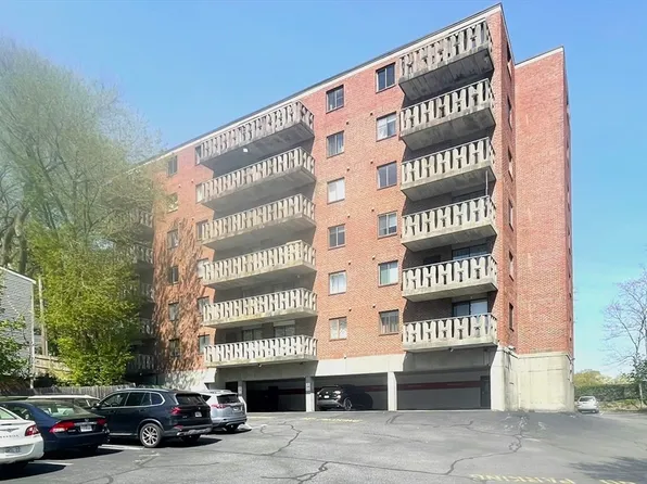 10 Main St APT 101, Framingham, MA 01702