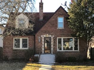 10724 S Artesian Ave, Chicago, IL 60655