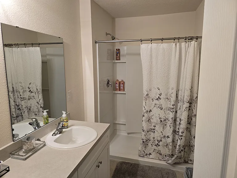 240 Pasadena Dr — Photo 92
