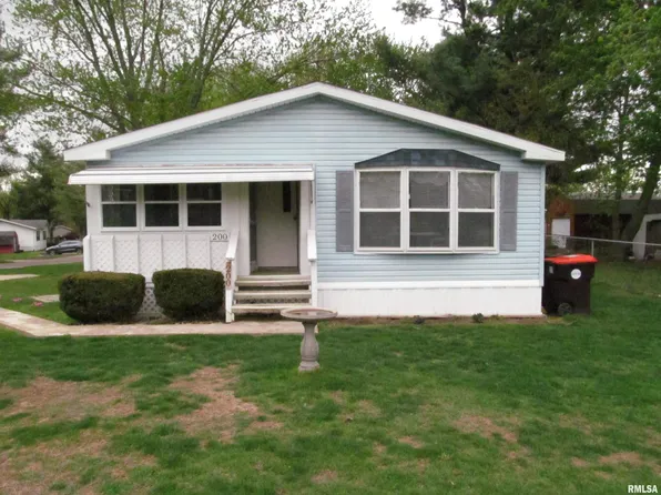 701 Fischer Rd #200, Creve Coeur, IL 61610