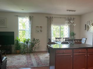 5 Aubrey Ct, Royersford, PA 19468