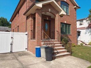 76-28 263rd St #2, Glen Oaks, NY