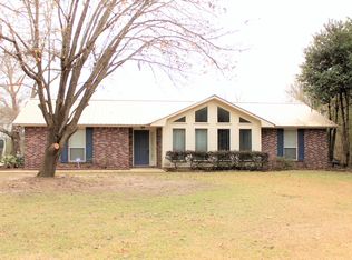 824 E Patton St, Tallassee, AL 36078