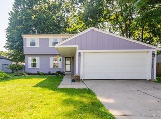 5879 Big Pine Ct, Ypsilanti, MI