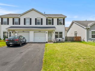 338 Richfield Trl, Romeoville, IL 60446