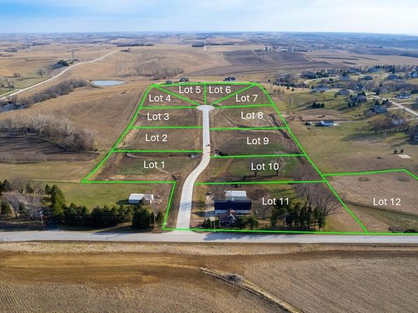 5 Stoneridge Ct, Council Bluffs, IA 51503