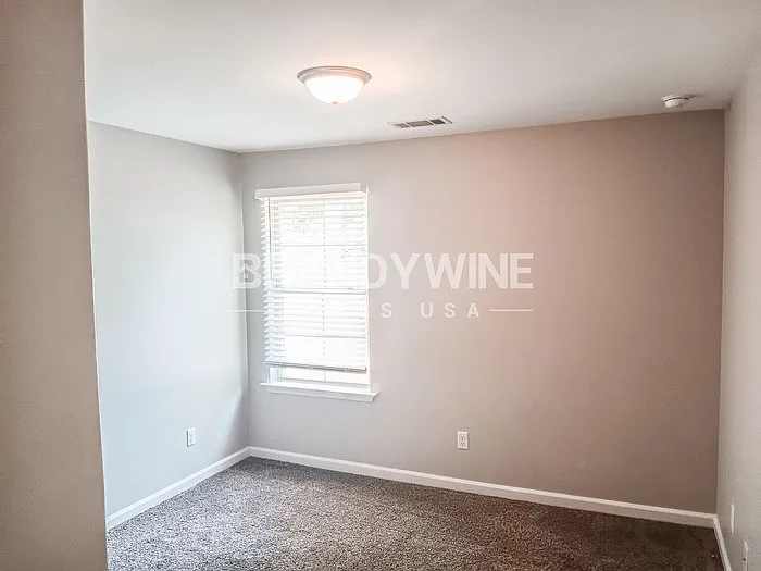 2260 Webbing Dr — Photo 12