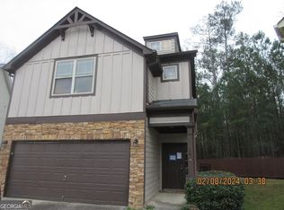 6603 Splitpine Ct, Atlanta, GA 30349