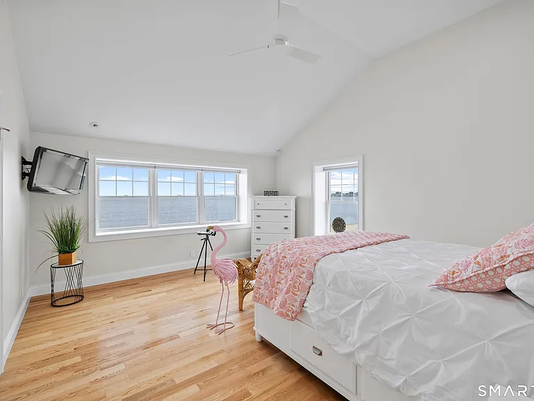 18 Belaire Mnr — Photo 13