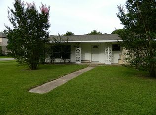 3803 Dolphin Ln, La Porte, TX 77571