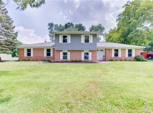 1102 E Rahn Rd, Dayton, OH 45429