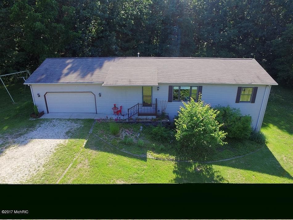 1st image of 51366 40th St
