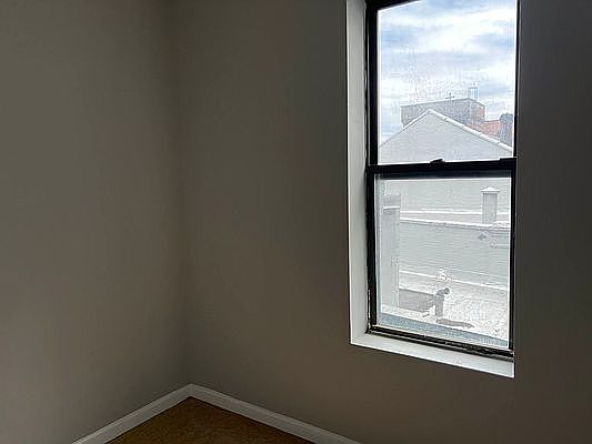 2nd image of 126 E 103rd St APT 21