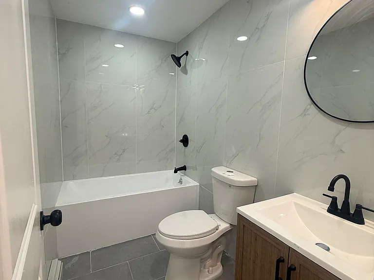 207 Hansbury Ave #1F — Photo 9