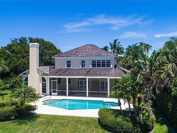 3rd image of 231 Riverway Dr