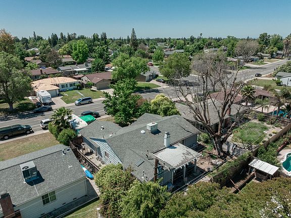 5th image of 6413 Templeton Dr