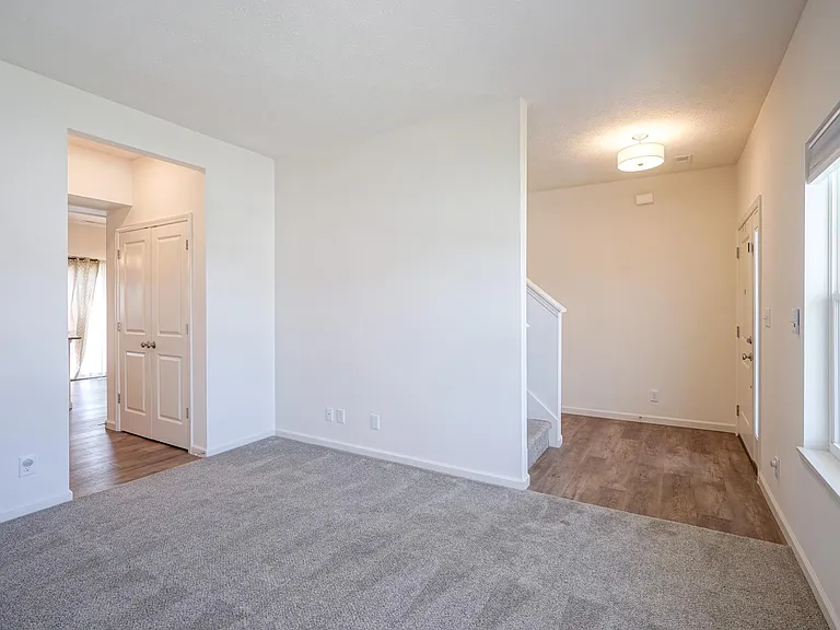 6319 Shale Crescent Dr — Photo 7