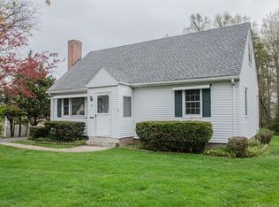 8 Douglas Cir, West Hartford, CT 06110