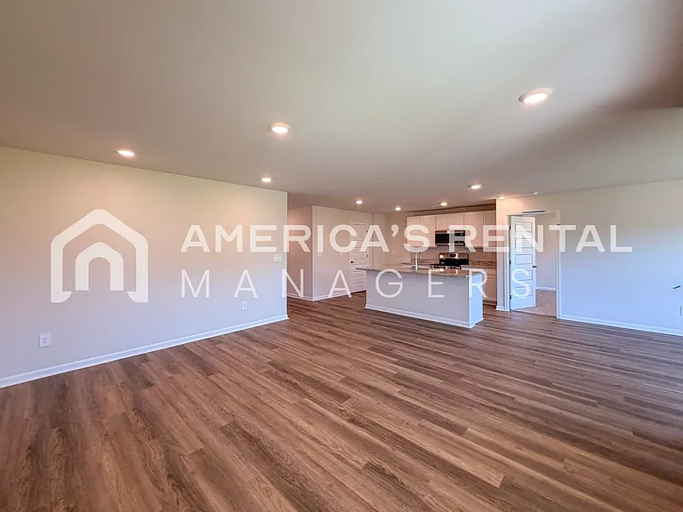 9909 Sequoyah Cove Dr SE — Photo 20