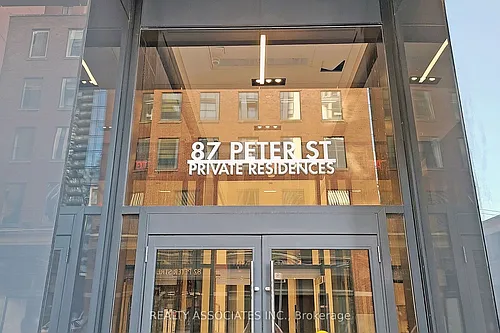 87 Peter St #2012 Photo 1