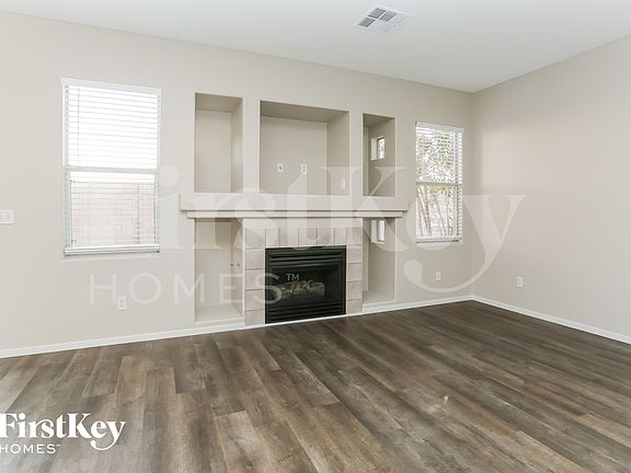 3rd image of 7833 Smokerise Ct