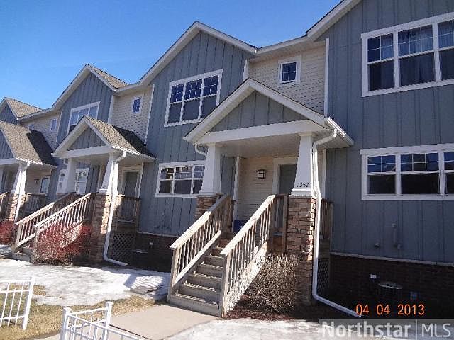 1st image of 1352 Phalen Blvd