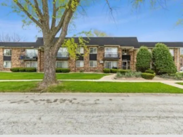 18205 Hart Dr APT 3B, Homewood, IL 60430