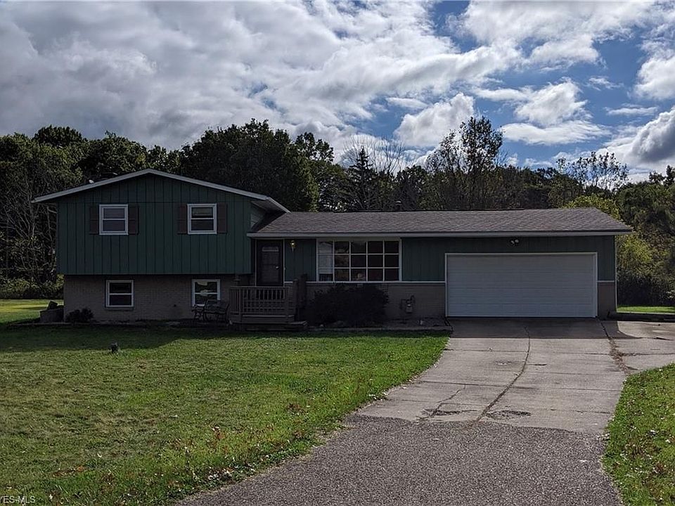 1st image of 1580 Poppy Dr NW