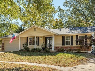 208 Valleyoak Ct, Ballwin, MO, 63021