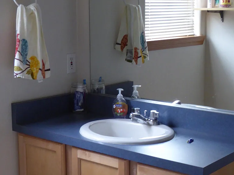 413 Maxs Pl — Photo 24